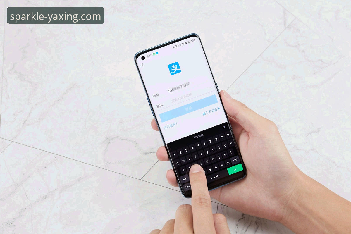 亚星娱乐APP品牌核心常见问题：如何辨别官方版本与保障下载安全？